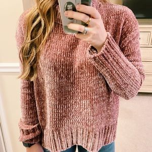 Chenille turtle neck